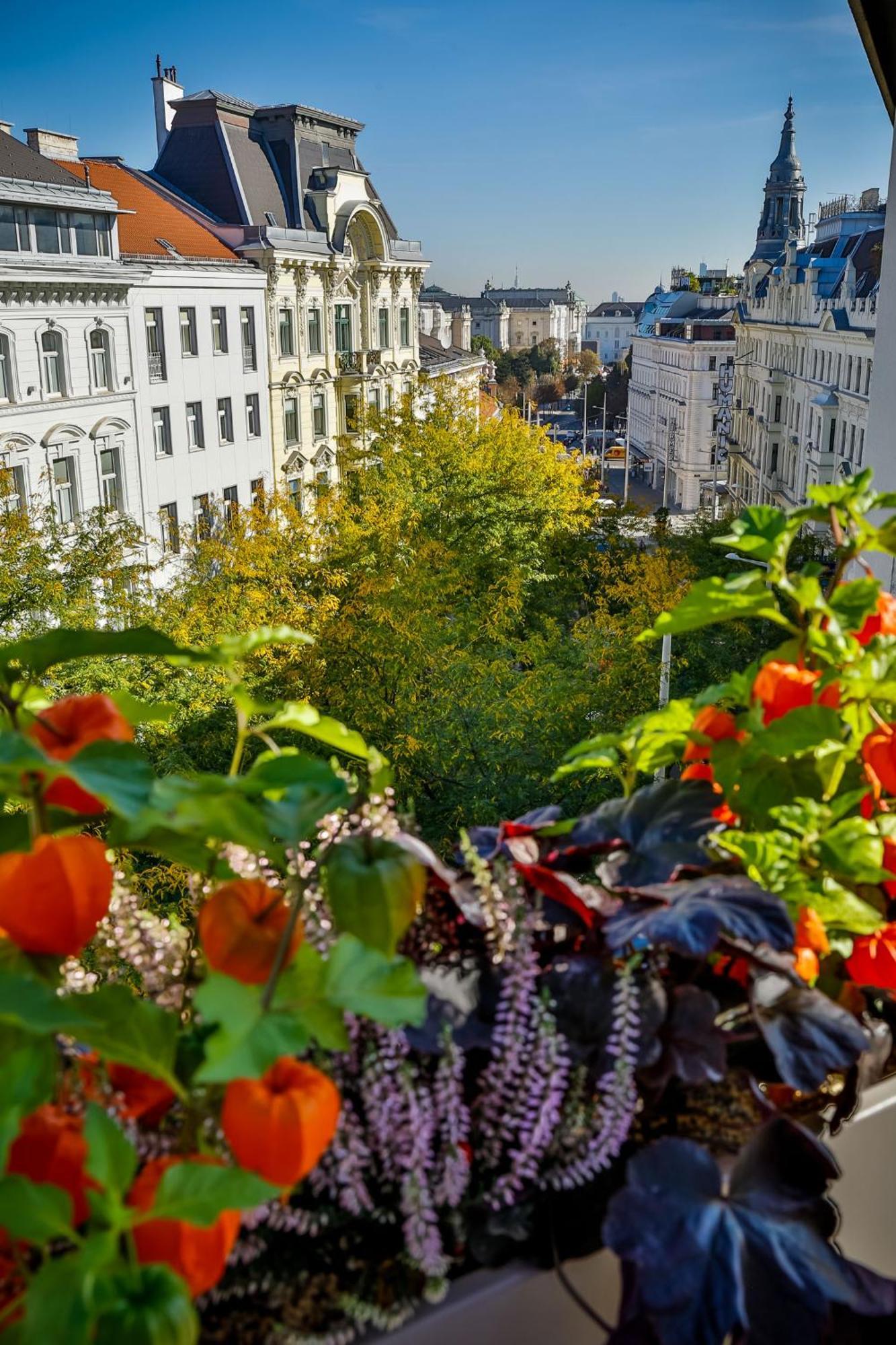 Boutiquehotel Das Tyrol Vienna Exterior photo